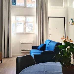 Appartamento Fantastic Flat Famagosta Area, Forum, Parking, Netflix, Milano